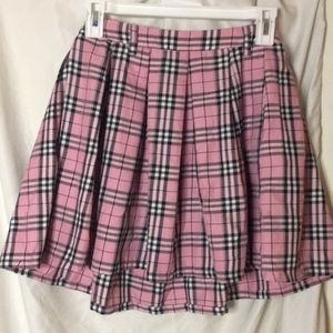 Hot Topic pleated mini skirt 💕